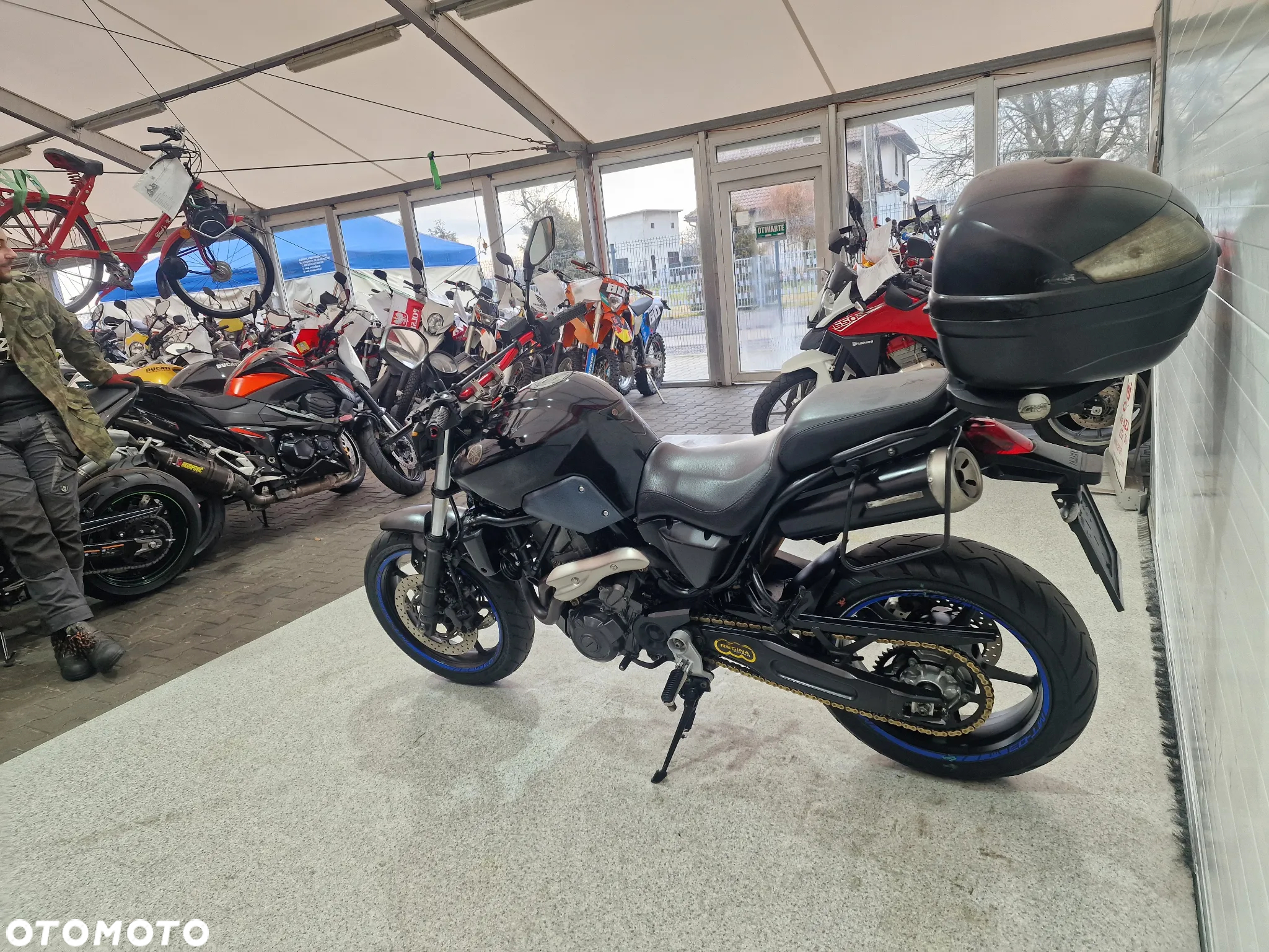 Yamaha MT - 19