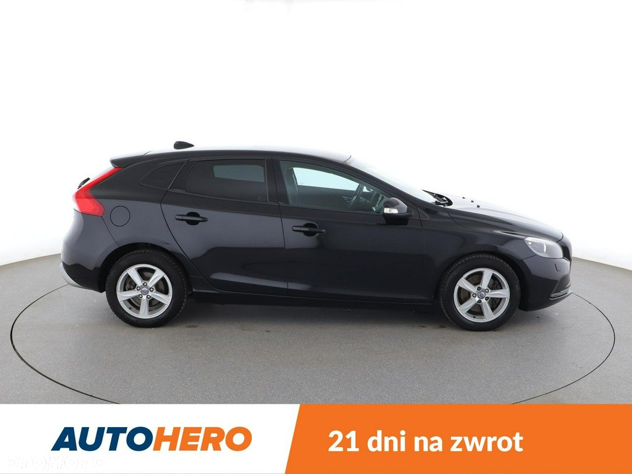 Volvo V40 T2 You - 9