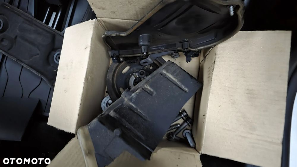 Citroën C4 Picasso BlueHDi 120 Exclusive - 32