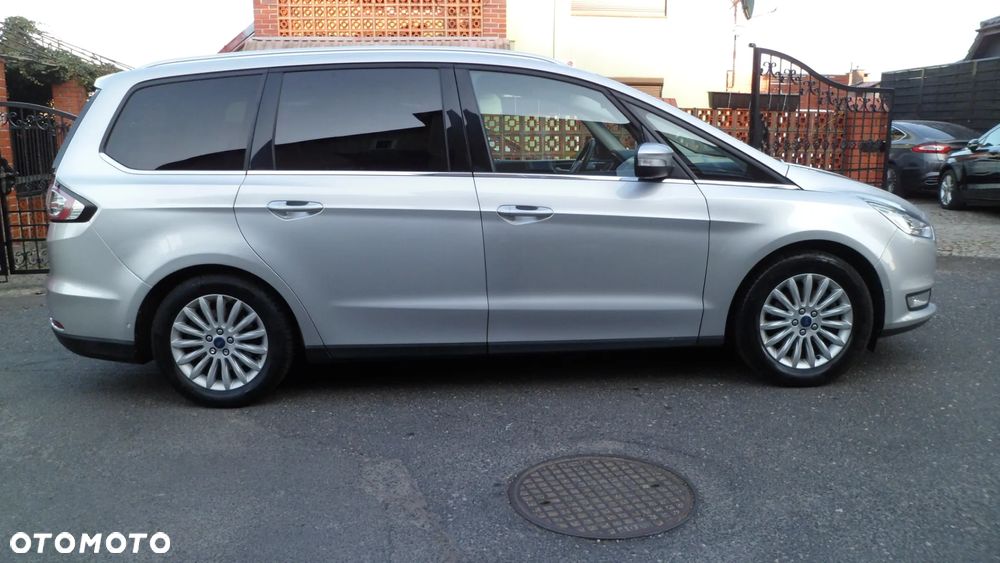 Ford Galaxy 2.0 TDCi Titanium - 35