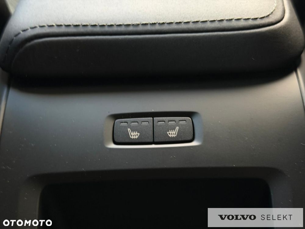 Volvo XC 60 - 35