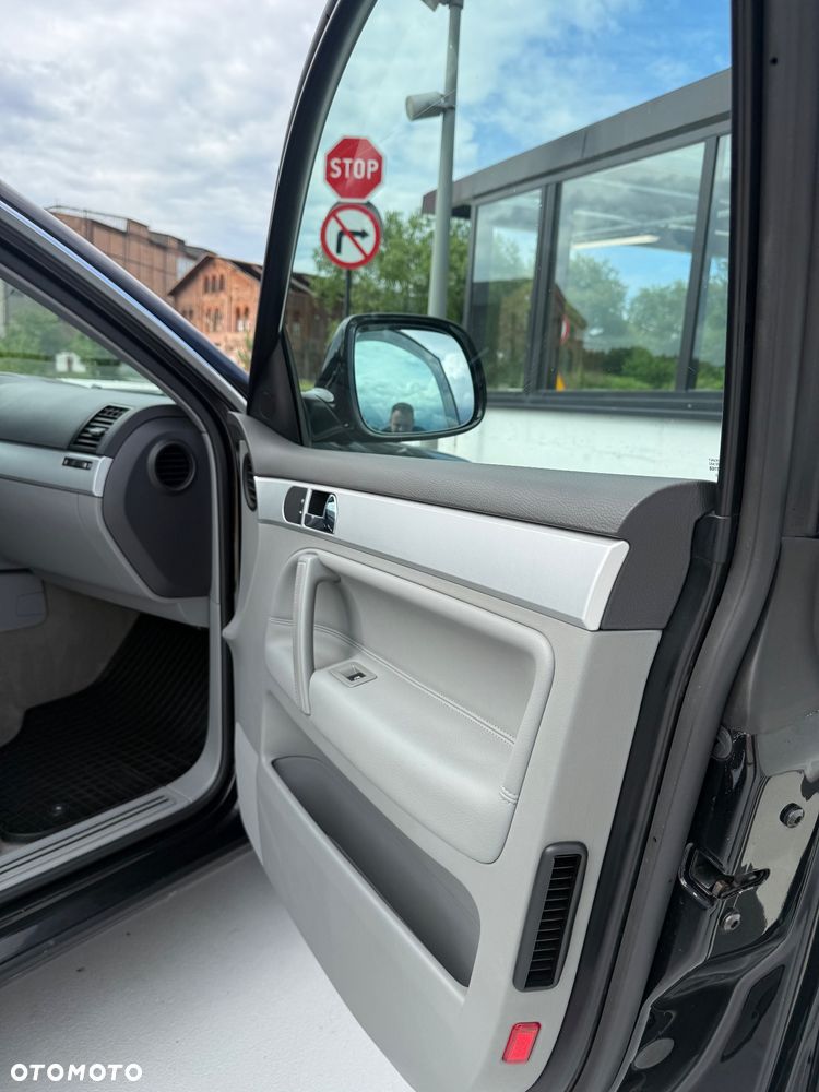 Volkswagen Touareg 3.0 V6 TDI DPF Perfect Tiptr - 26
