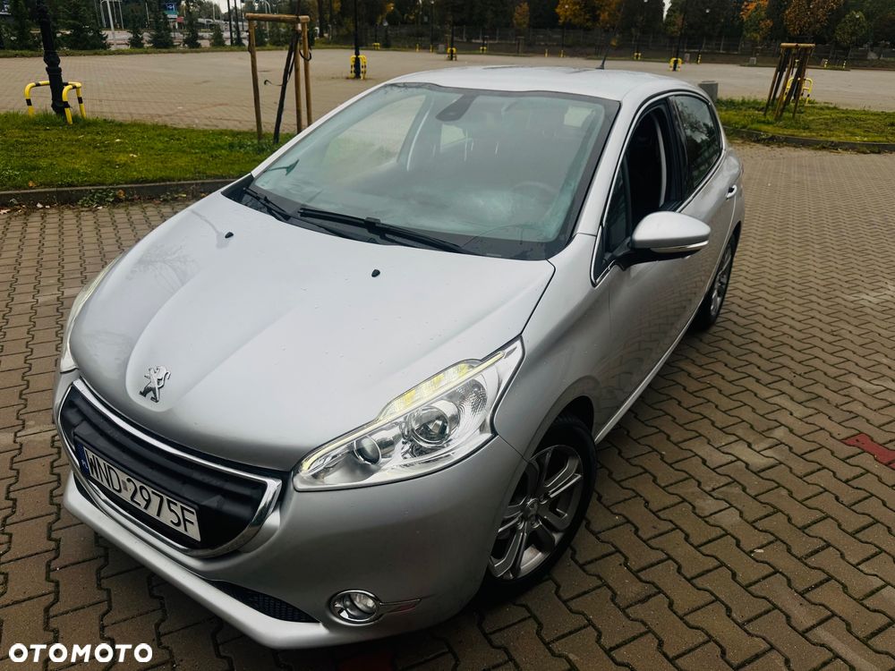 Peugeot 208 1.6 VTi Allure - 6