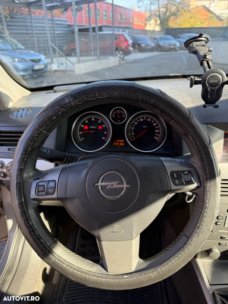 Opel Astra Classic 1.6i - 6