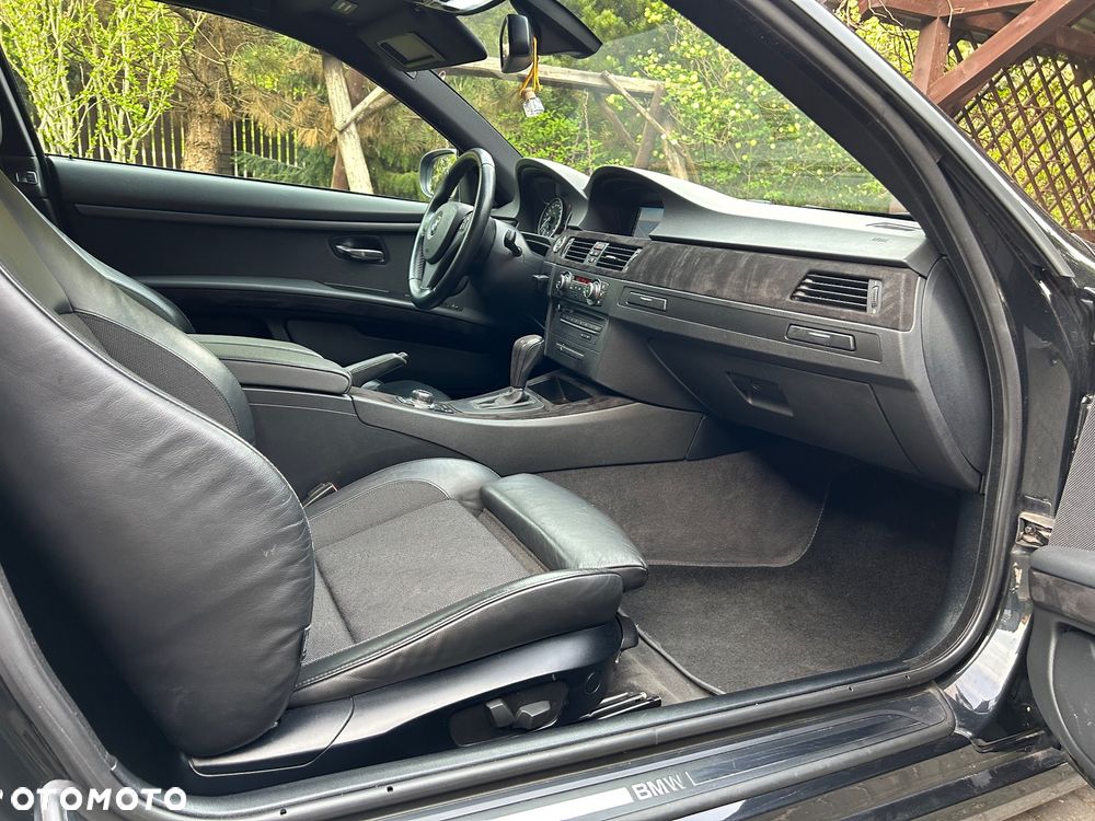 BMW Seria 3 320i M Sport Edition - 40