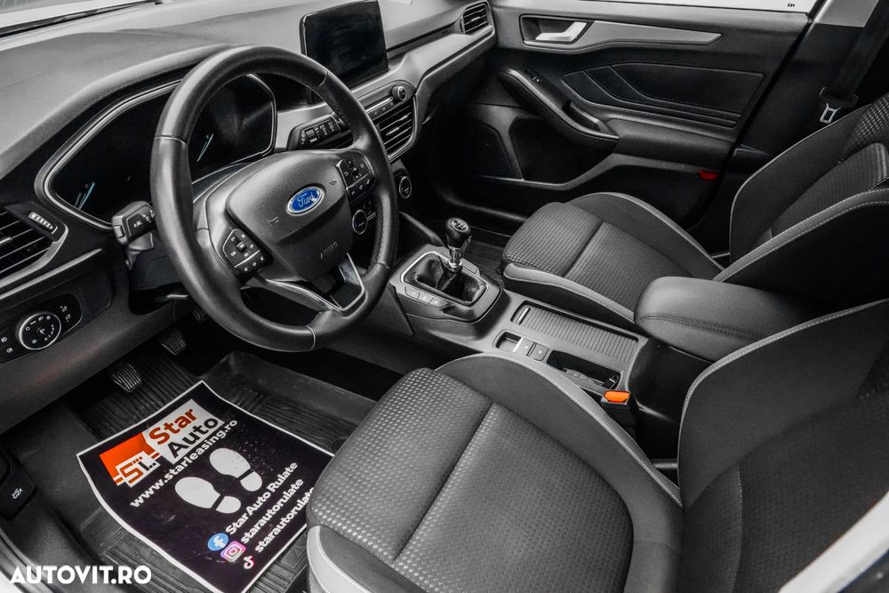 Ford Focus 1.5 EcoBlue Titanium - 12