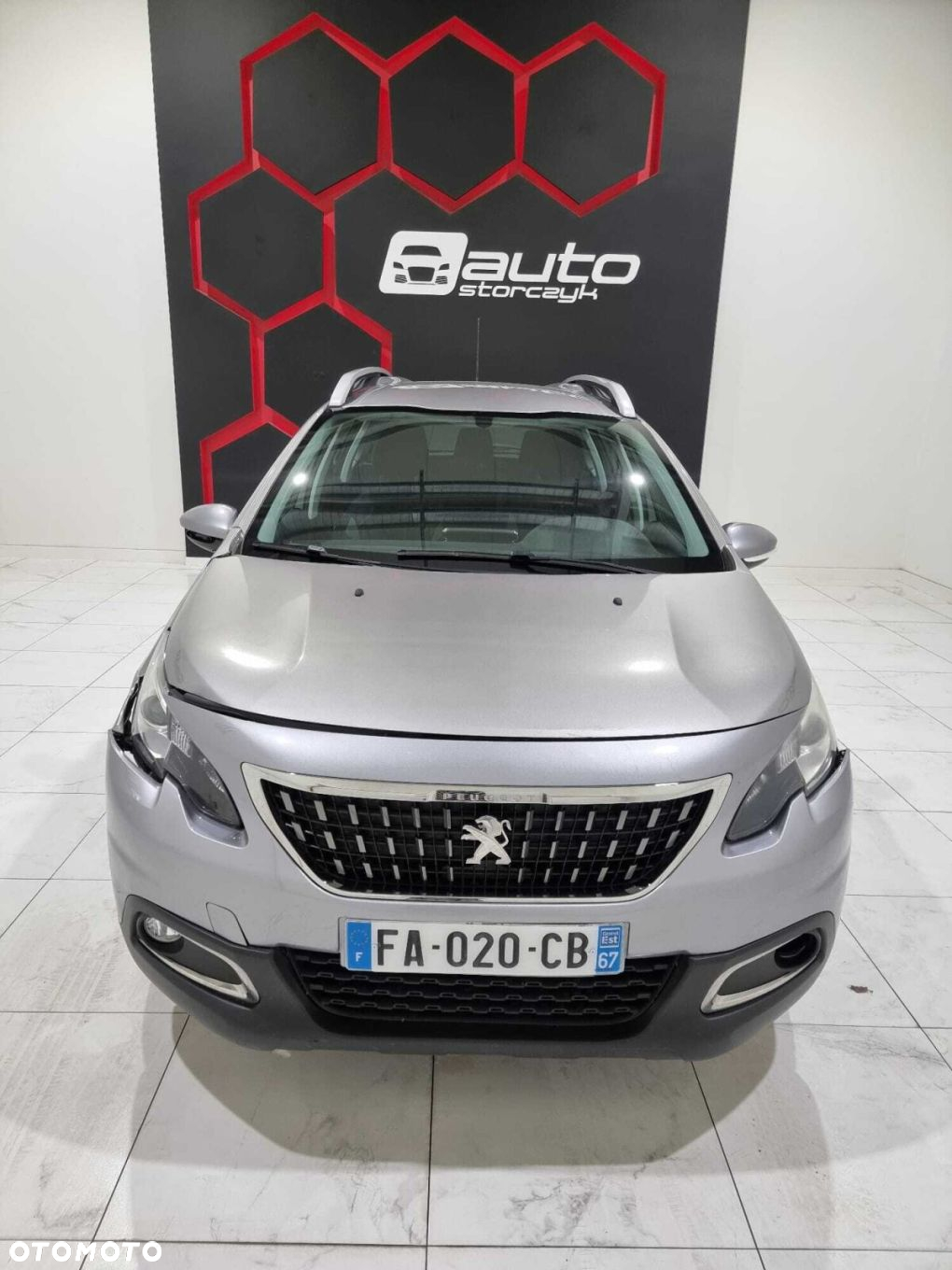 Peugeot 2008 - 12