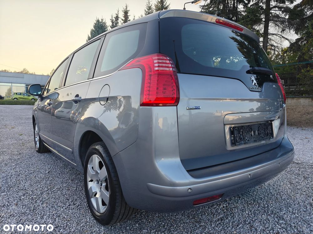 Peugeot 5008 - 4