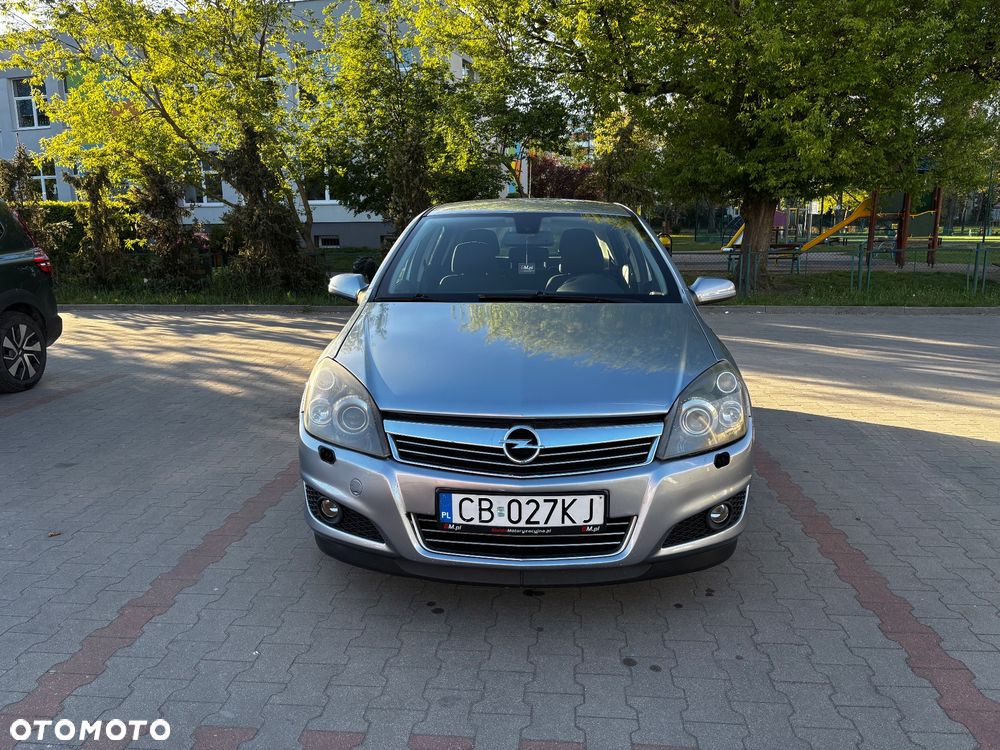 Opel Astra 1.4 - 9