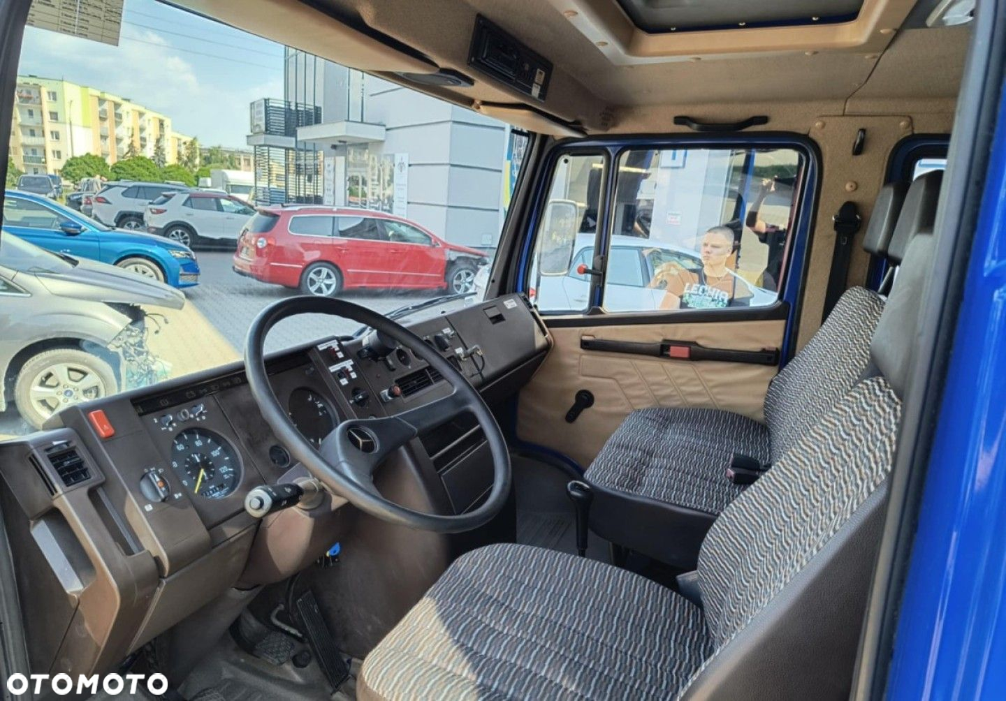 Mercedes-Benz 508D - 6
