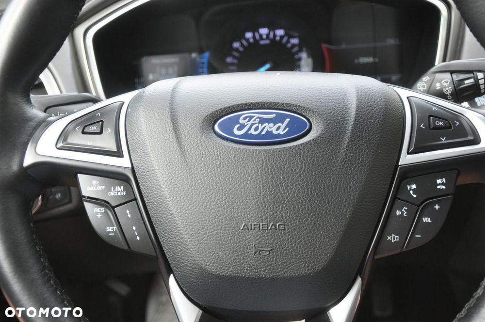 Ford Mondeo - 14