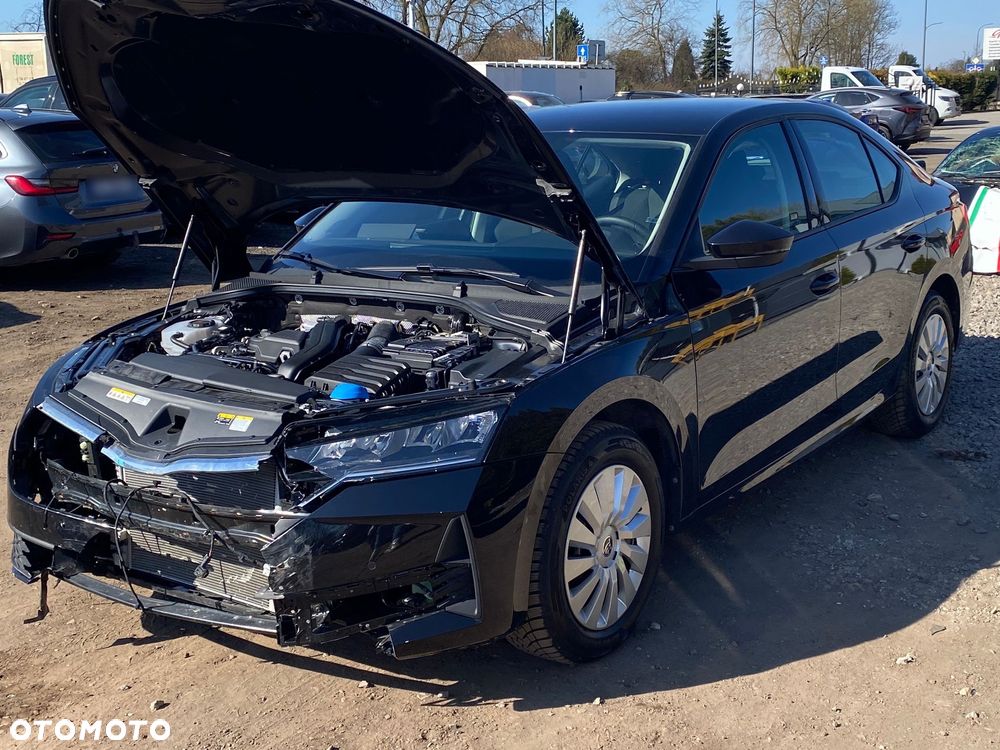 Skoda Octavia 1.5 TSI Essence - 4