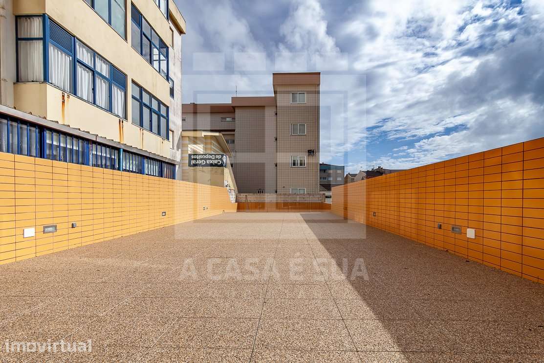 Prédio novo com 4 apartamentos na Praia do Furadouro - Grande imagem: 2/35