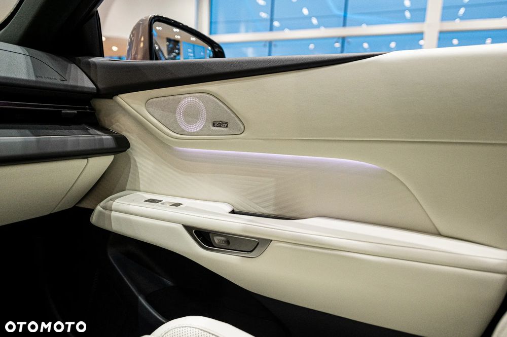 Lexus ES - 23
