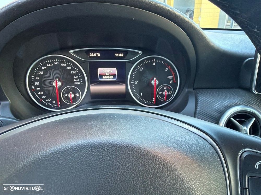Mercedes-Benz A 180 CDi BE Edition Urban - 16