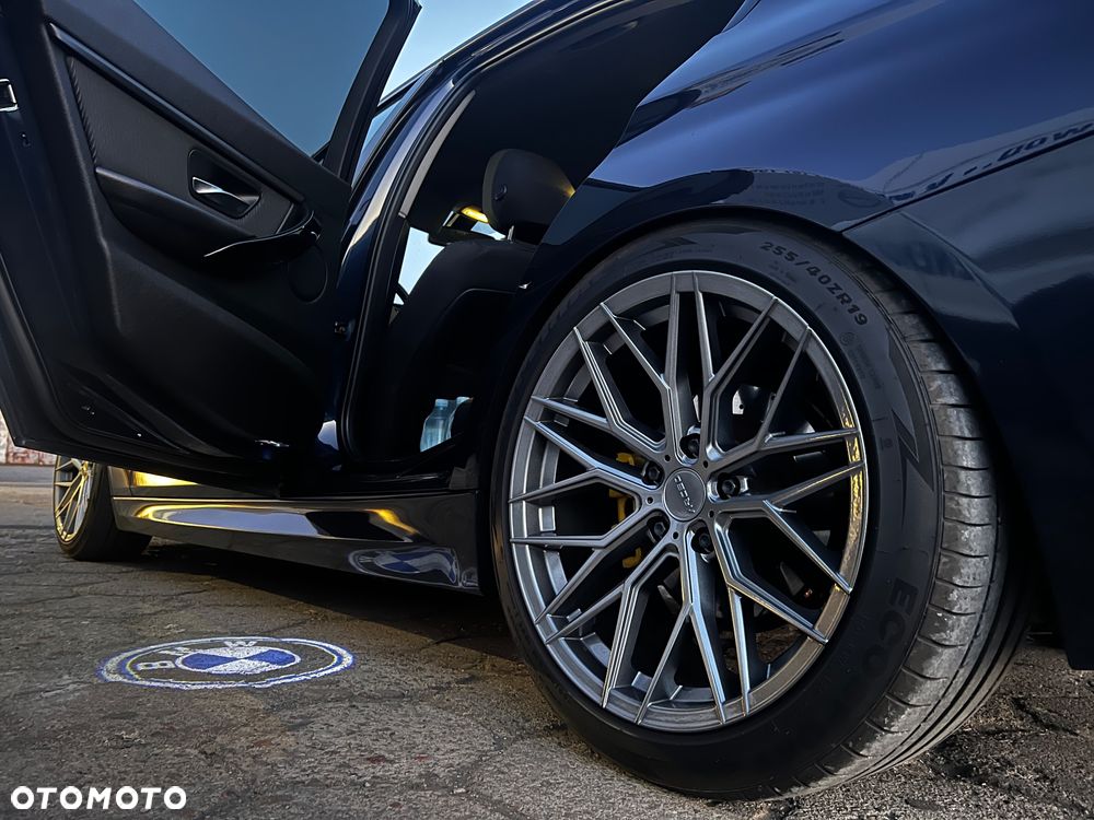 BMW Seria 3 320d - 7