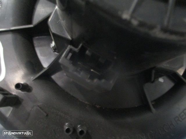 Motor Sofagem 6R1819015A  AUDI A1 SPORTBACK 8X FASE 2  2017 1.6TDI 115CV 5P PRETO - 4