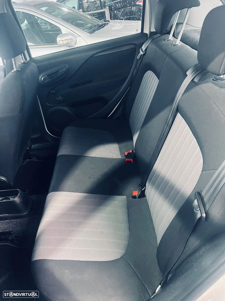 Fiat Punto 1.2 Easy S&S - 6