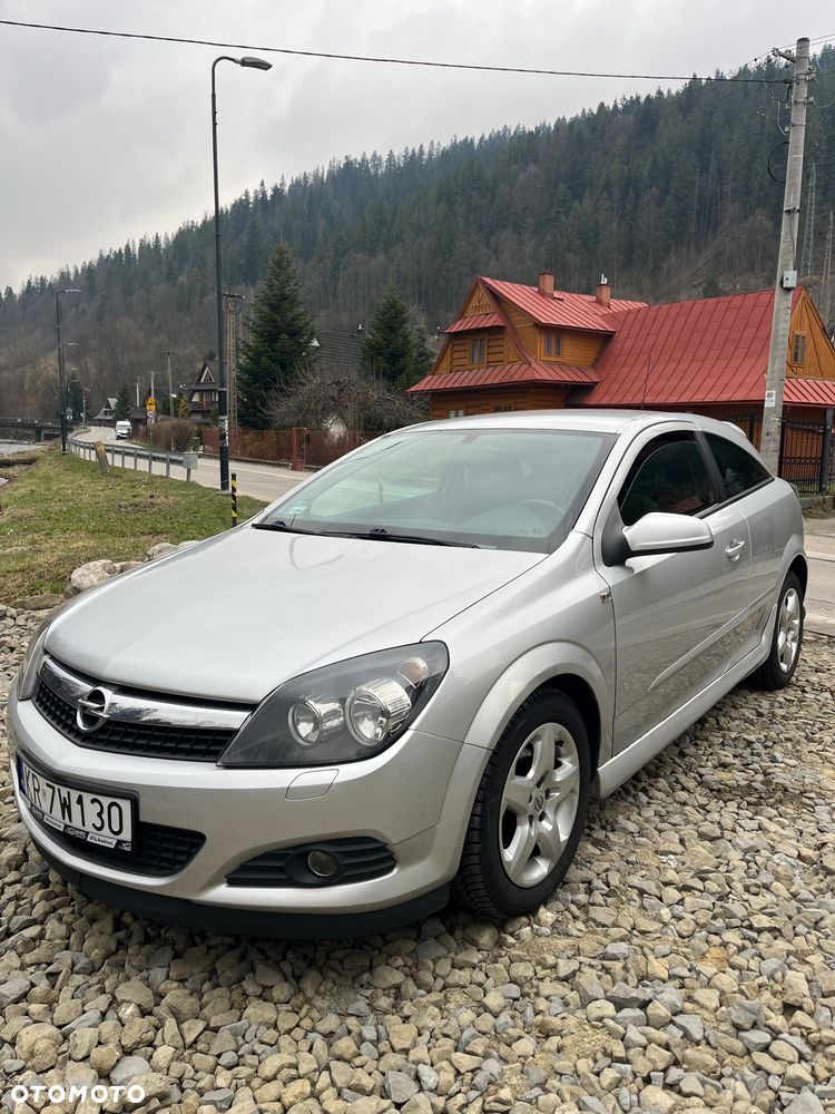 Opel Astra 1.3 CDTI Essentia - 1