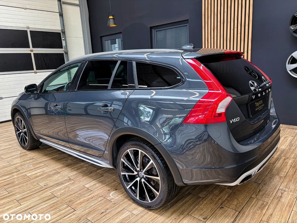 Volvo V60 Cross Country T5 Geartronic Summum - 10