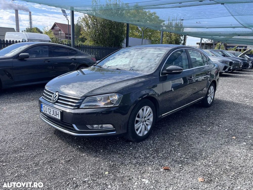 Volkswagen Passat 2.0 TDI BlueMotion Tehnology DSG Trendline - 2