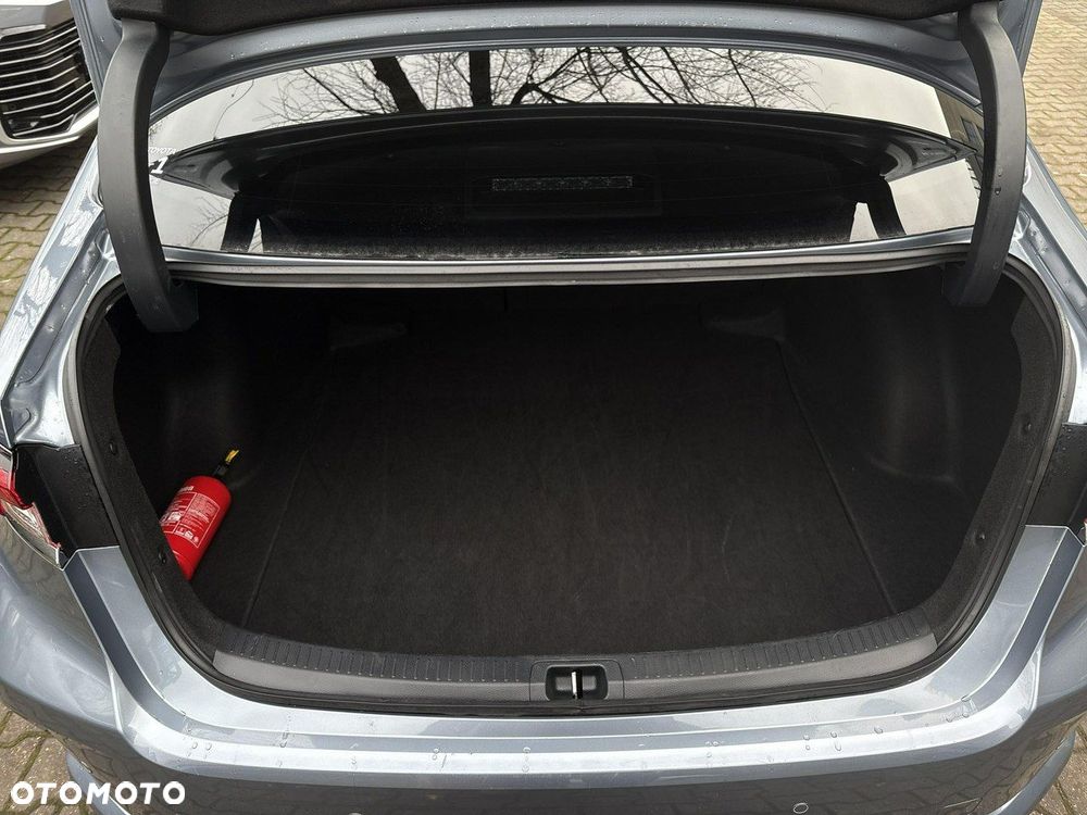 Toyota Corolla 1.5 Style MS - 11