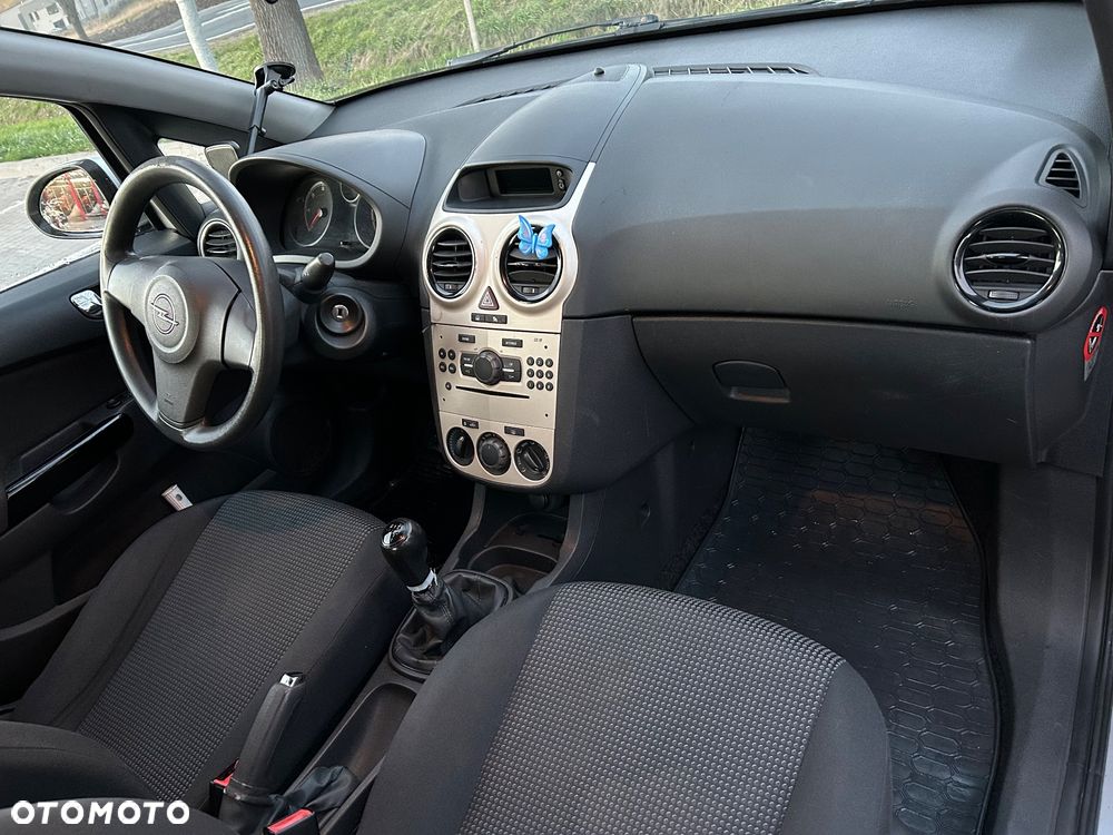 Opel Corsa - 9