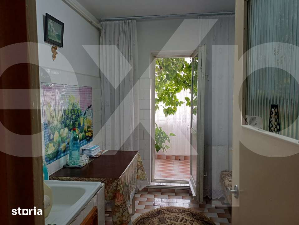 Vanzare apartament 3 camere Mioveni - Imagine principală: 2/5
