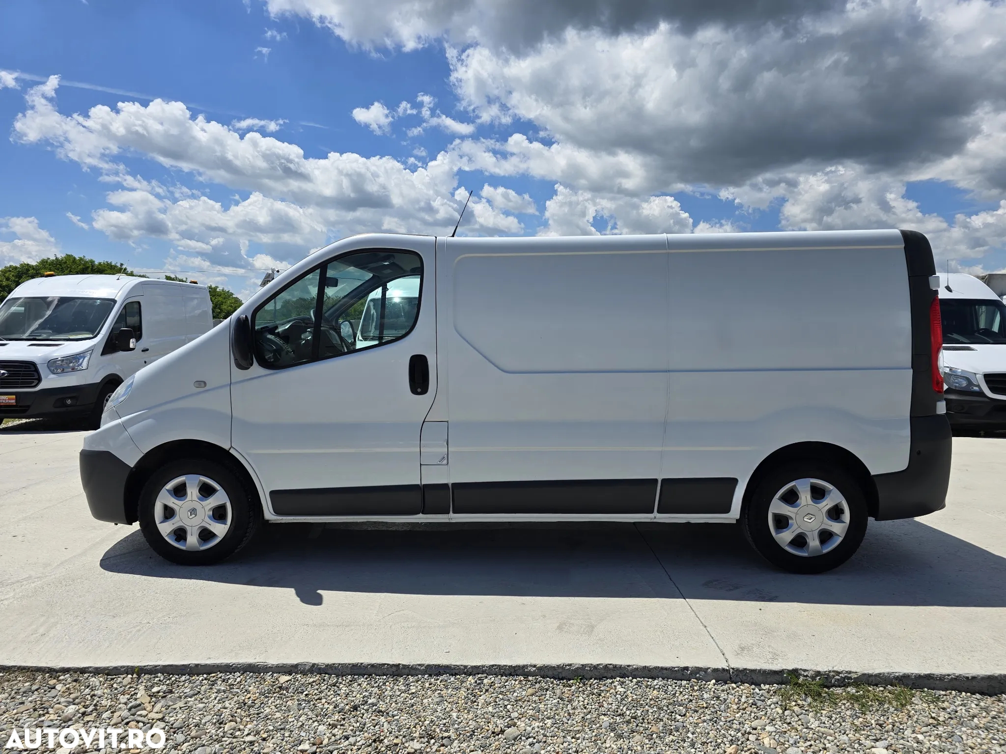 Renault Trafic Long L2H1 - 10