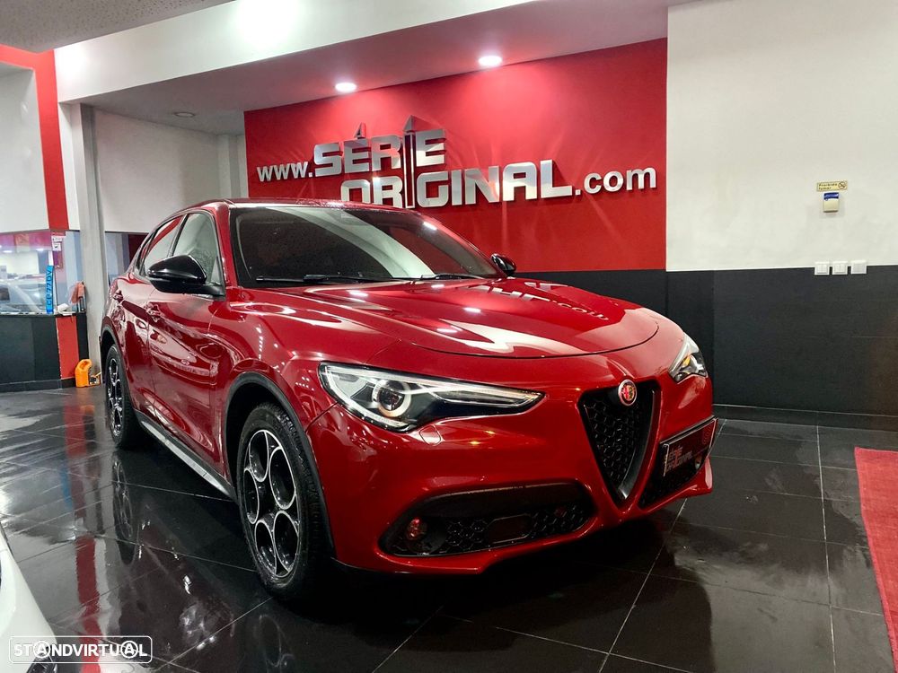 Alfa Romeo Stelvio 2.2 16V AT8 Executive - 1