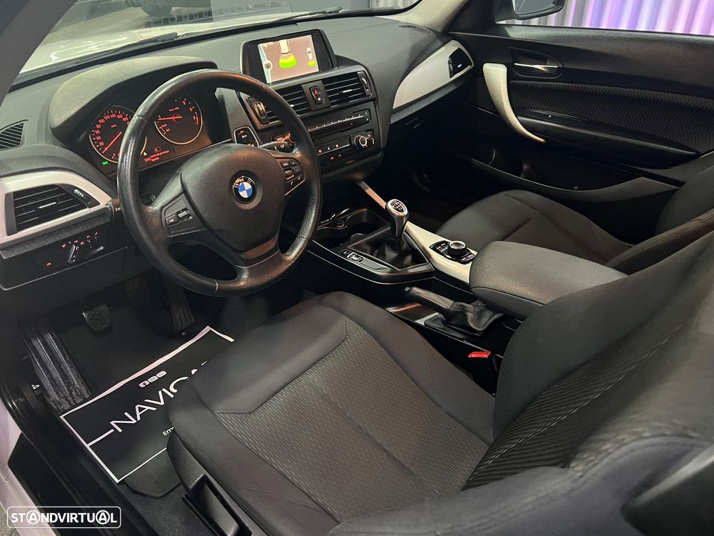 BMW 114 i Line Urban - 10