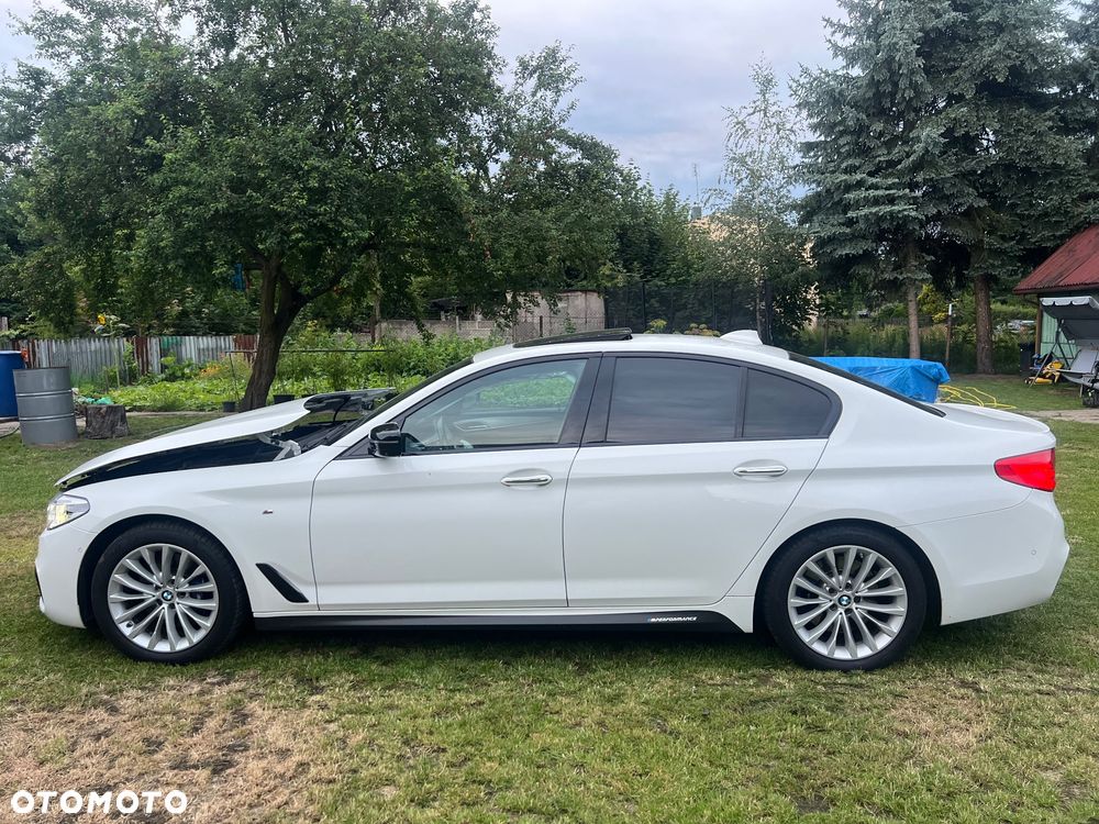 BMW Seria 5 530d xDrive M Sport sport - 2