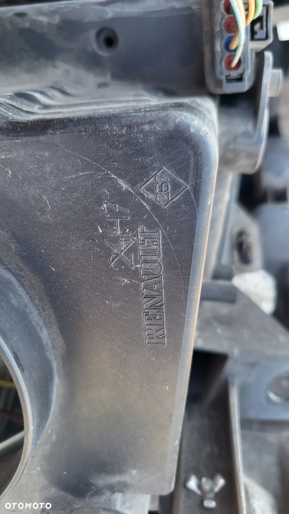 RENAULT SCENIC II LIFT REFLEKTOR Lampa Lewa  EUROPA - 13