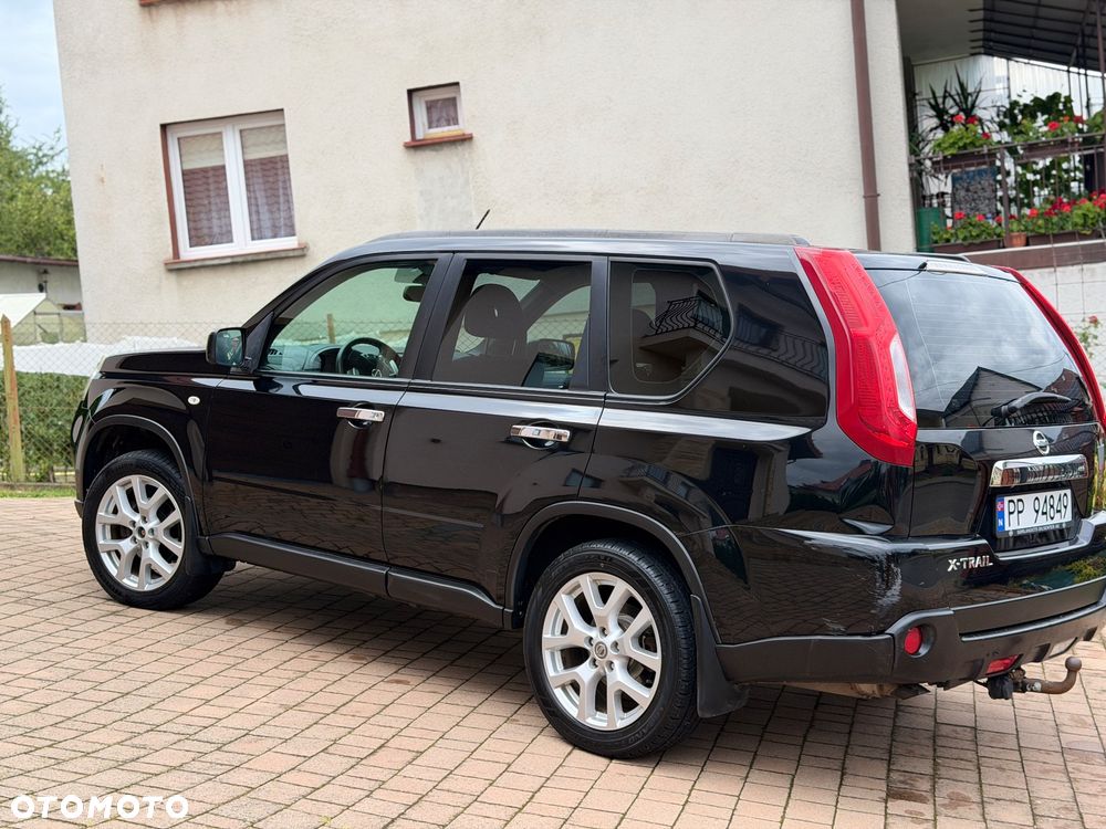 Nissan X-Trail 2.0 dCi 4x4 DPF SE - 28