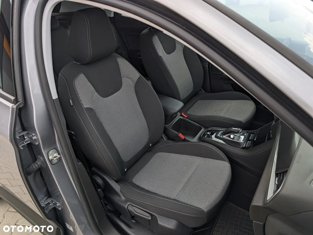 Opel Grandland 1.2 DI Automatik Business Elegance - 36