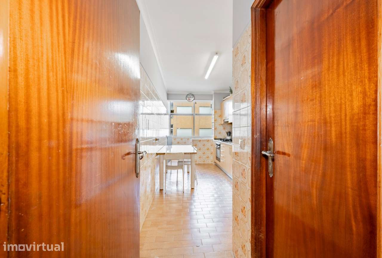 T3 com 2 casas de banho e garagem em Braga - Grande imagem: 3/13
