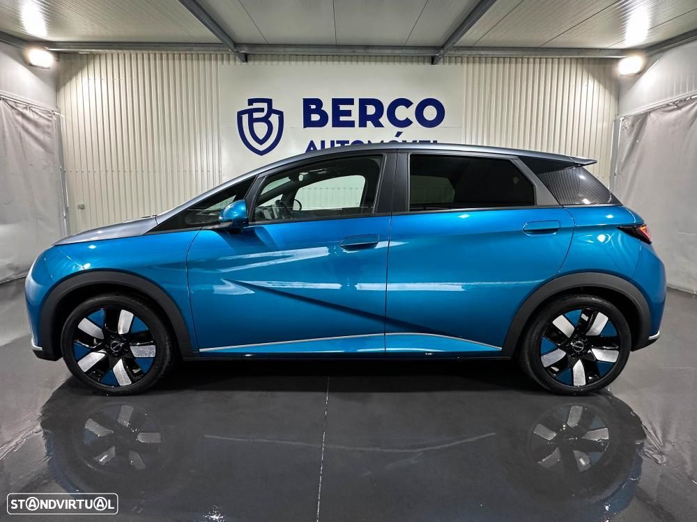 BYD Dolphin 60.4 kWh Design - 13