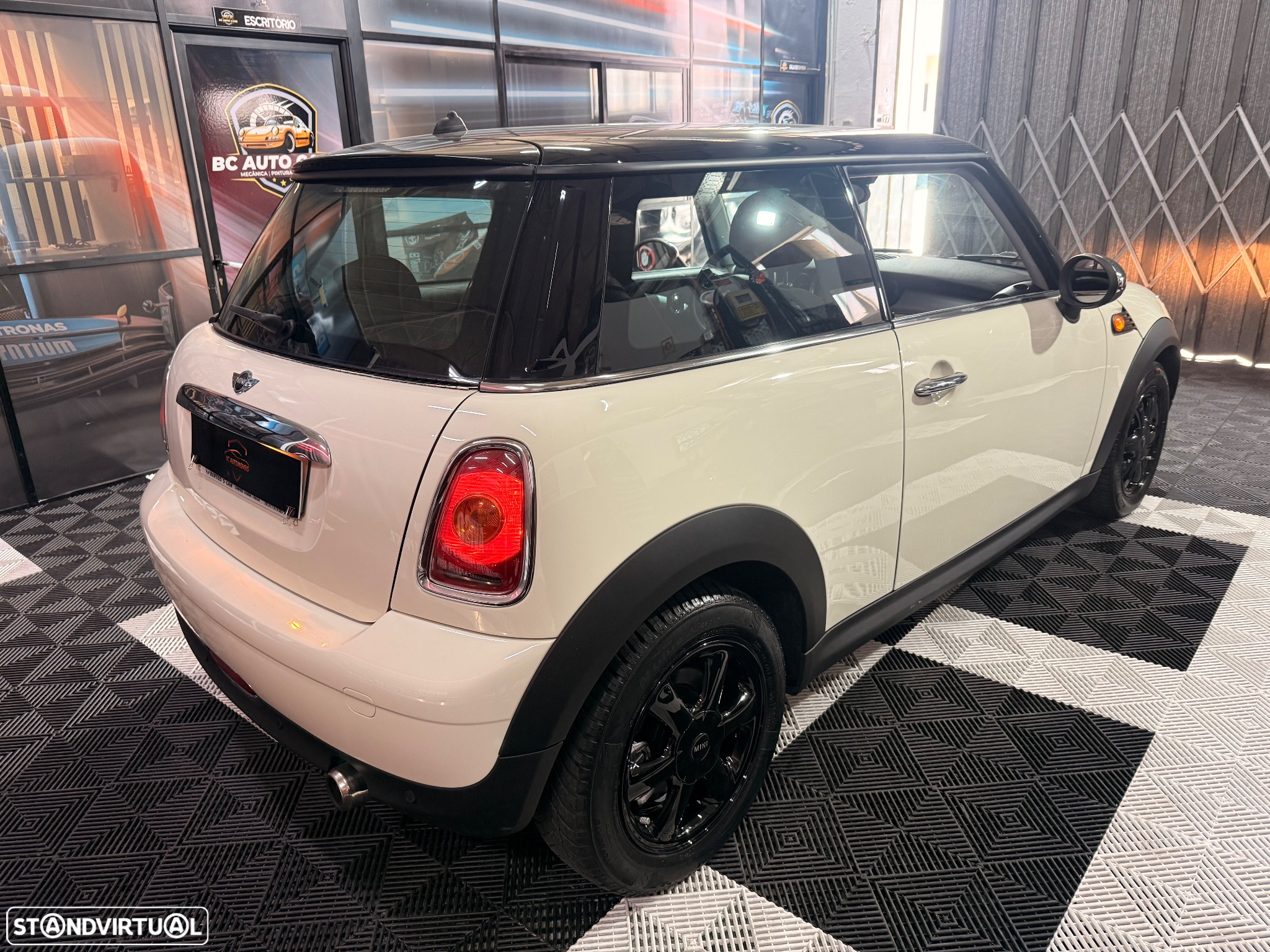 MINI 3 Portas One 1.4 - 3