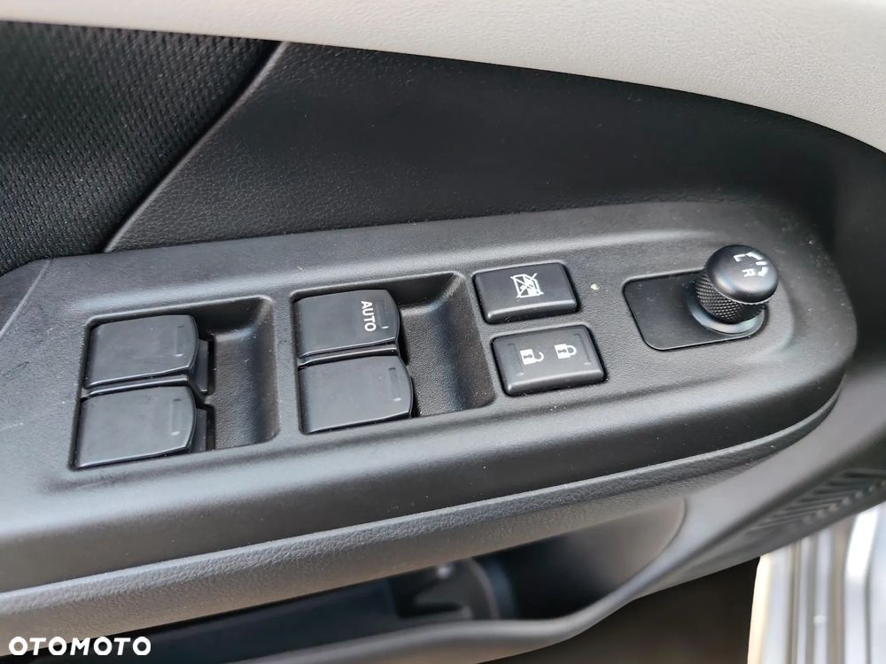 Suzuki Swift 1.2 Dualjet SHVS Premium Plus - 20