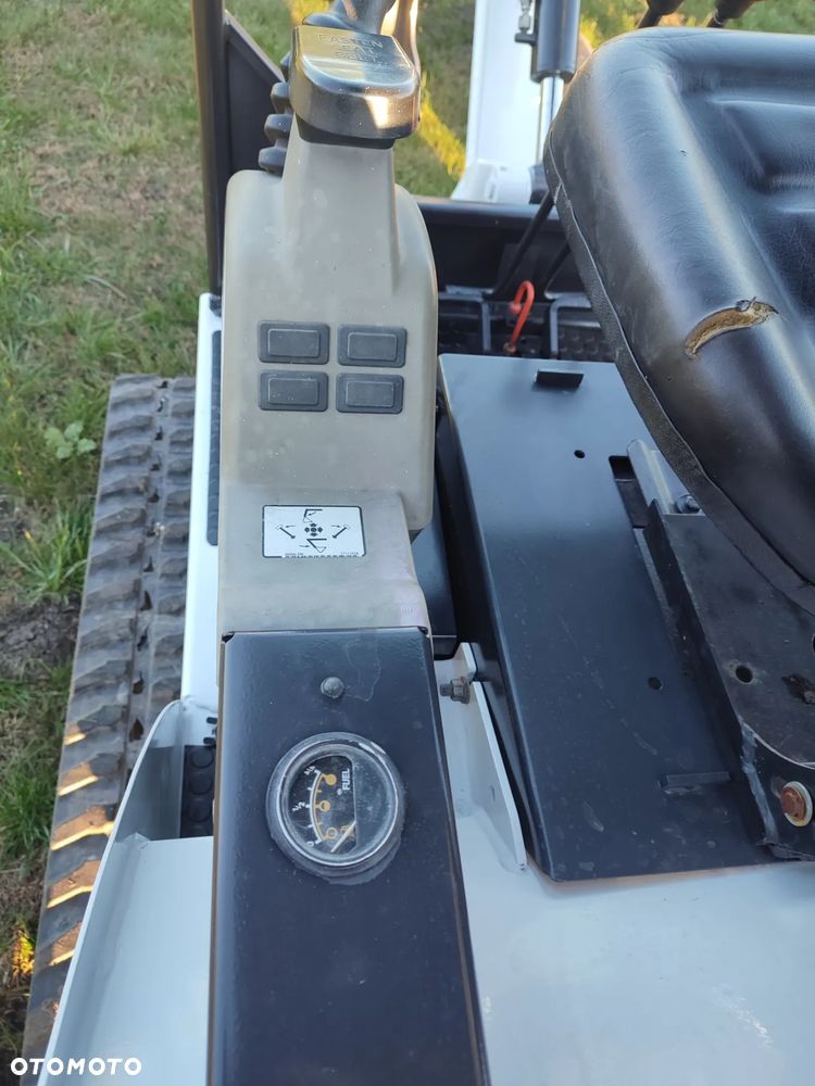 Bobcat E14 - 18