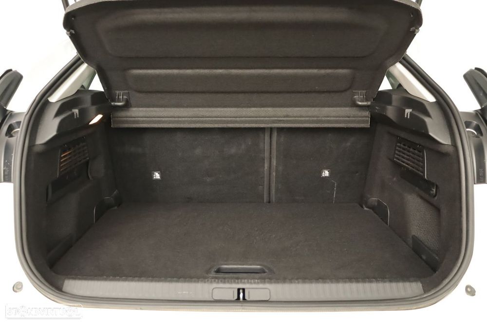 Citroën C4 1.2 PureTech Plus - 23