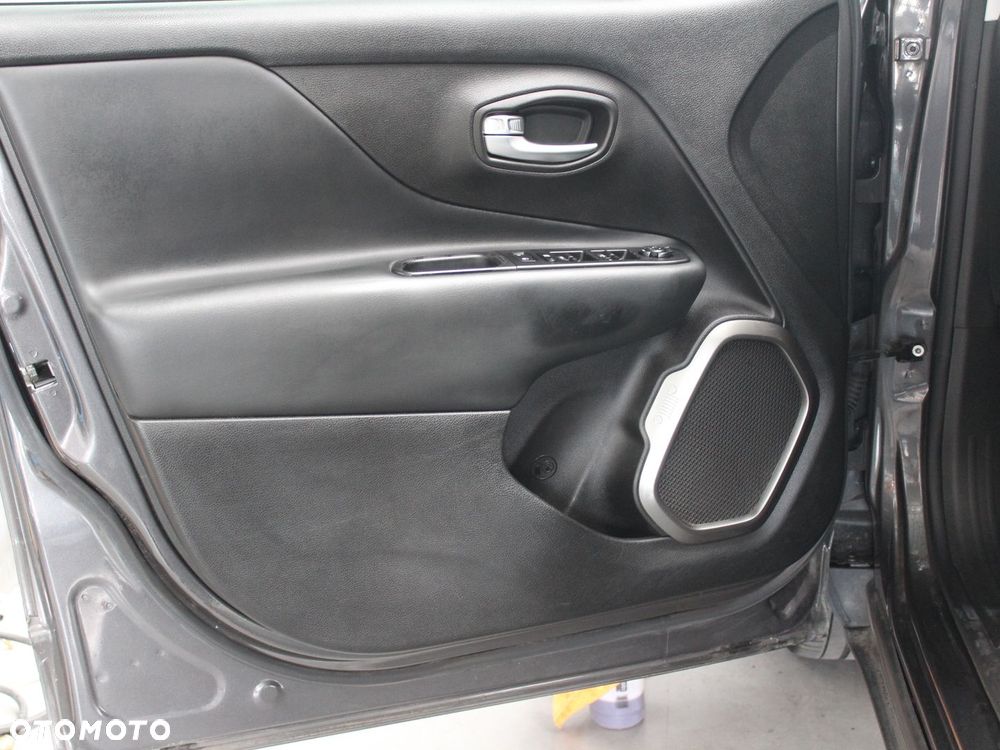 Jeep Renegade 1.3 GSE T4 Turbo Limited FWD S&S - 19