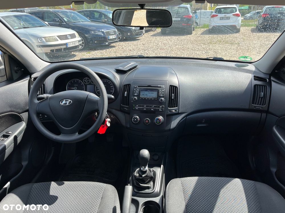 Hyundai i30 1.4 FIFA WM Edition - 8