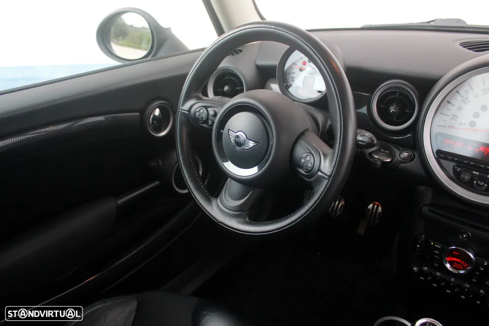 MINI 3 Portas Cooper S - 4