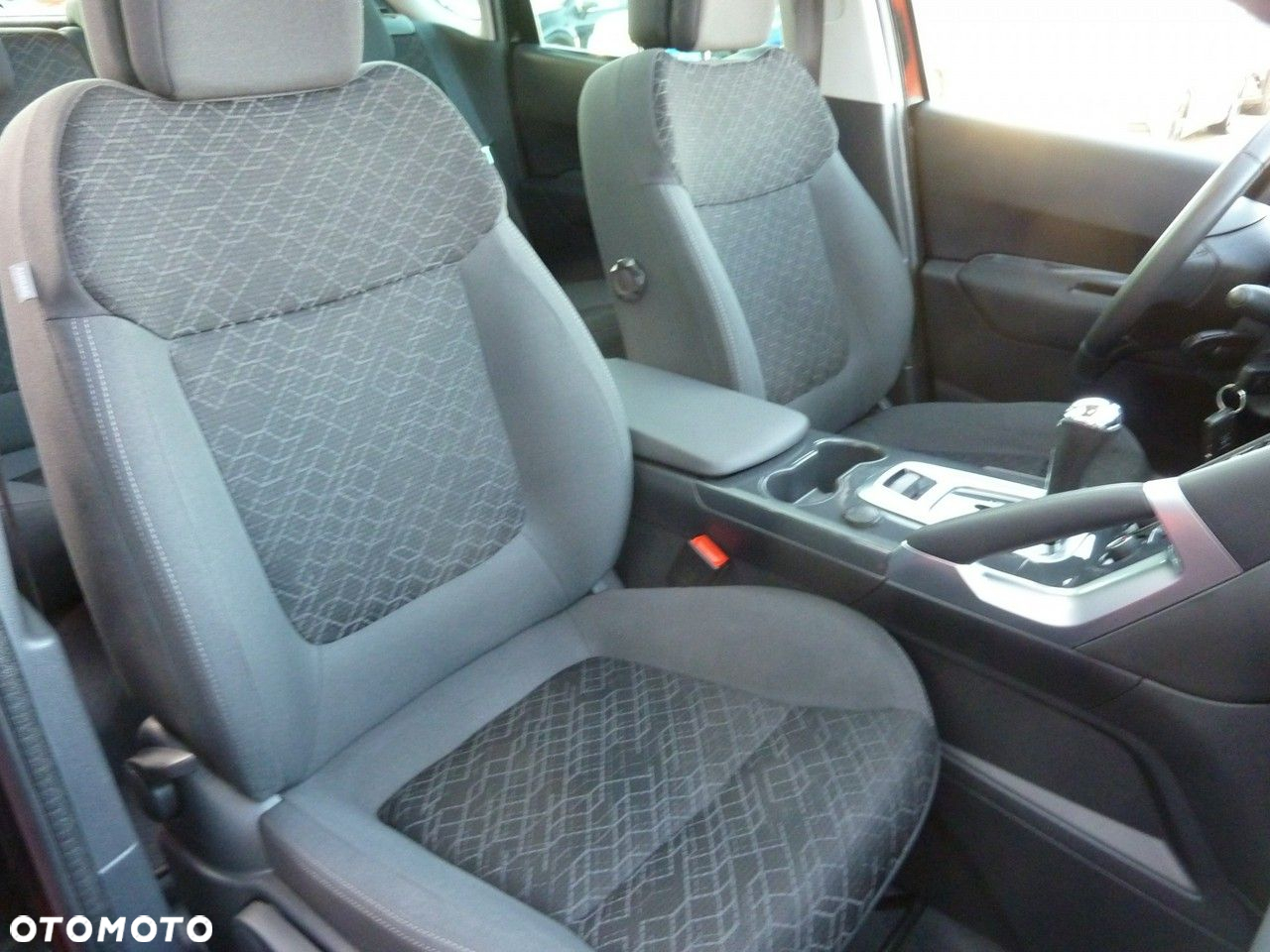 Peugeot 3008 - 17