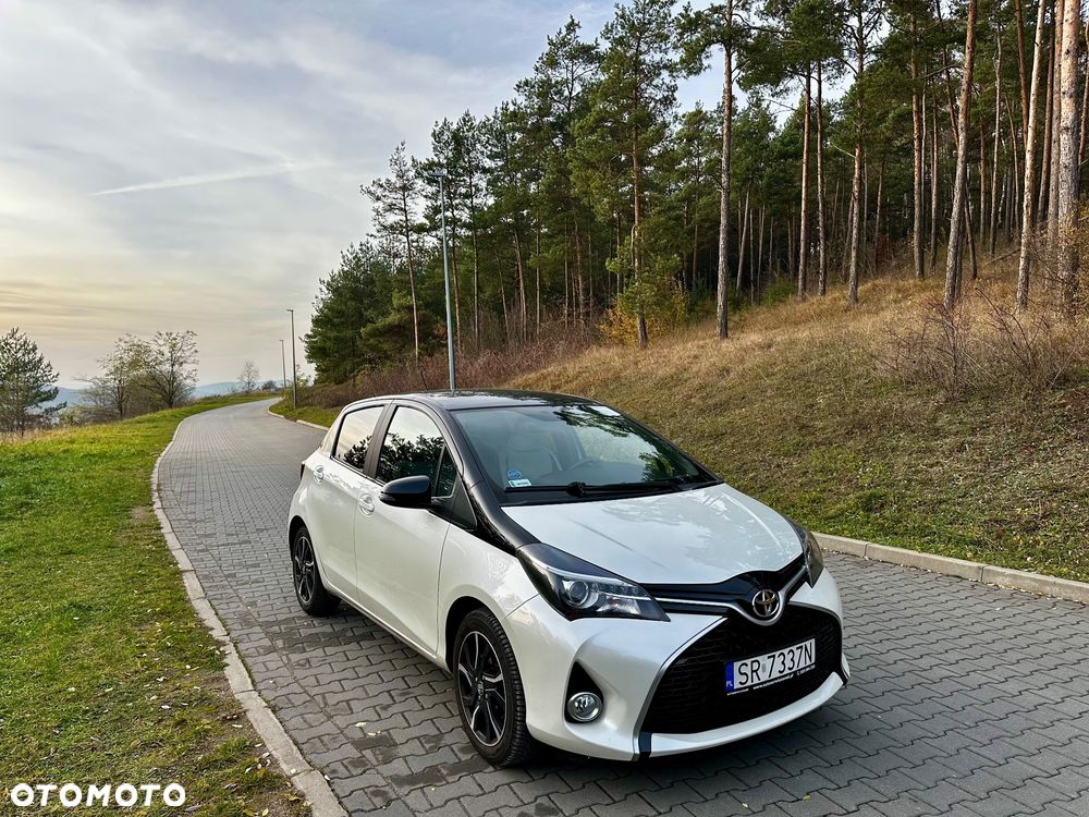Toyota Yaris - 10