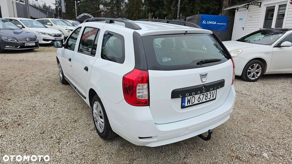 Dacia Logan 1.2 16V Laureate EU6 - 3