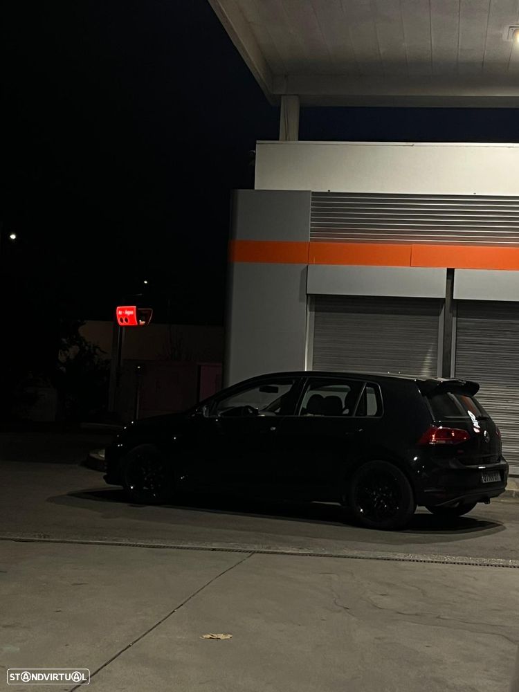VW Golf 1.6 TDi Confortline - 6