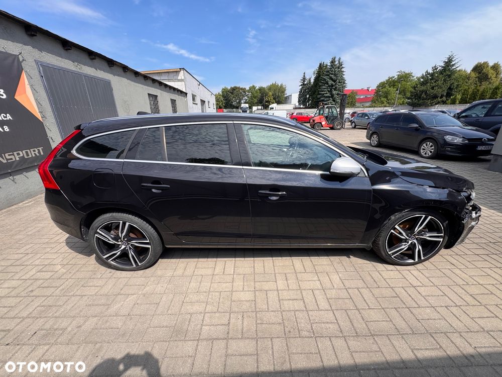 Volvo V60 D4 Geartronic RDesign - 6