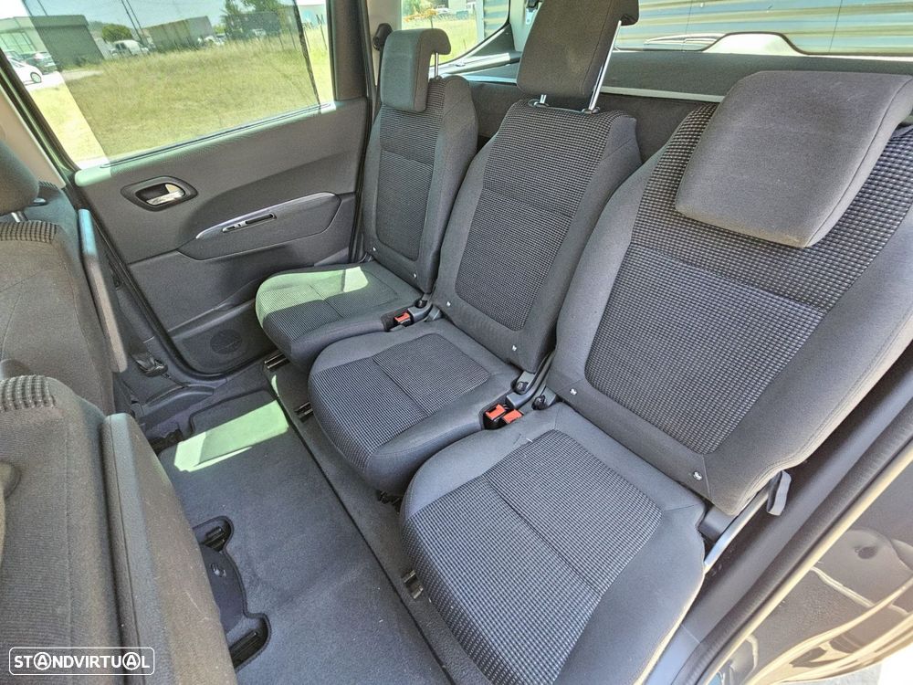 Peugeot 5008 1.6 BlueHDi Style - 16